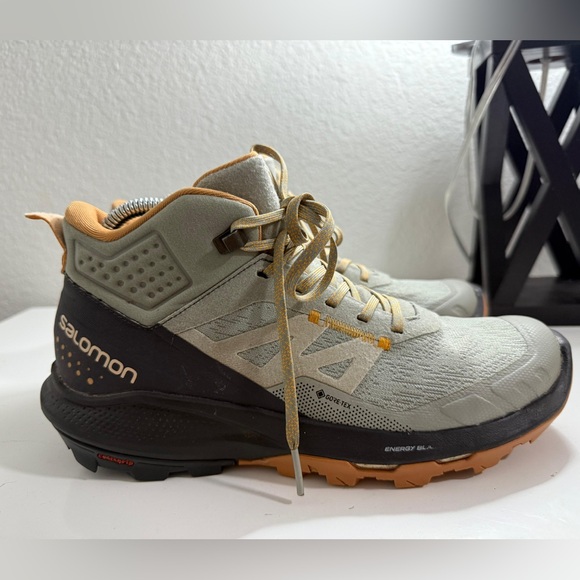 Salomon Men's Athletic Shoes - Light Green and Black - Picture 3 of 7